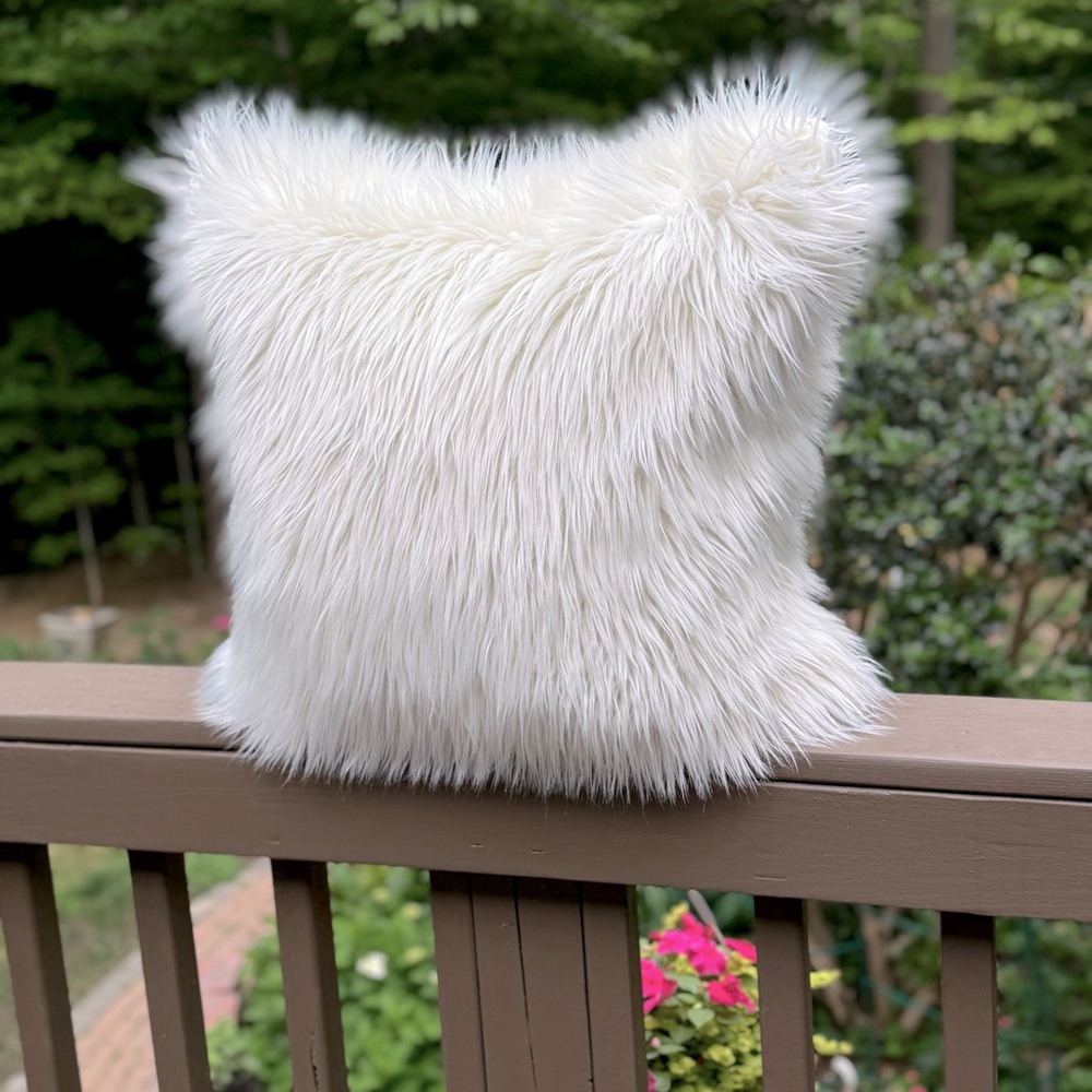 Faux Fur Pillows w/ feather inserts  20”x 20”